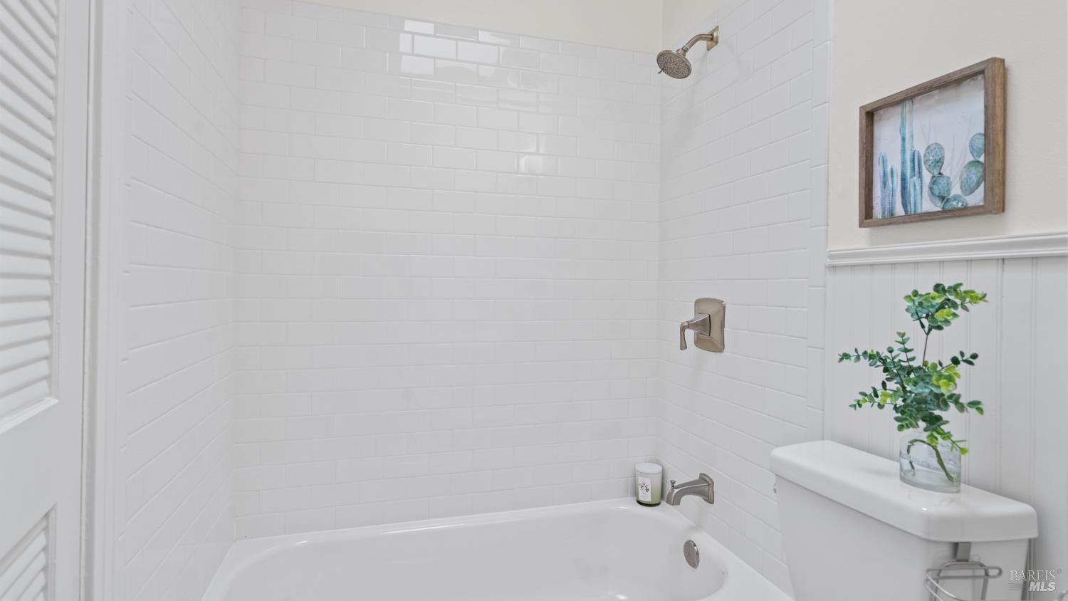 Detail Gallery Image 18 of 40 For 765 Sun Ln, Novato,  CA 94947 - 4 Beds | 3 Baths