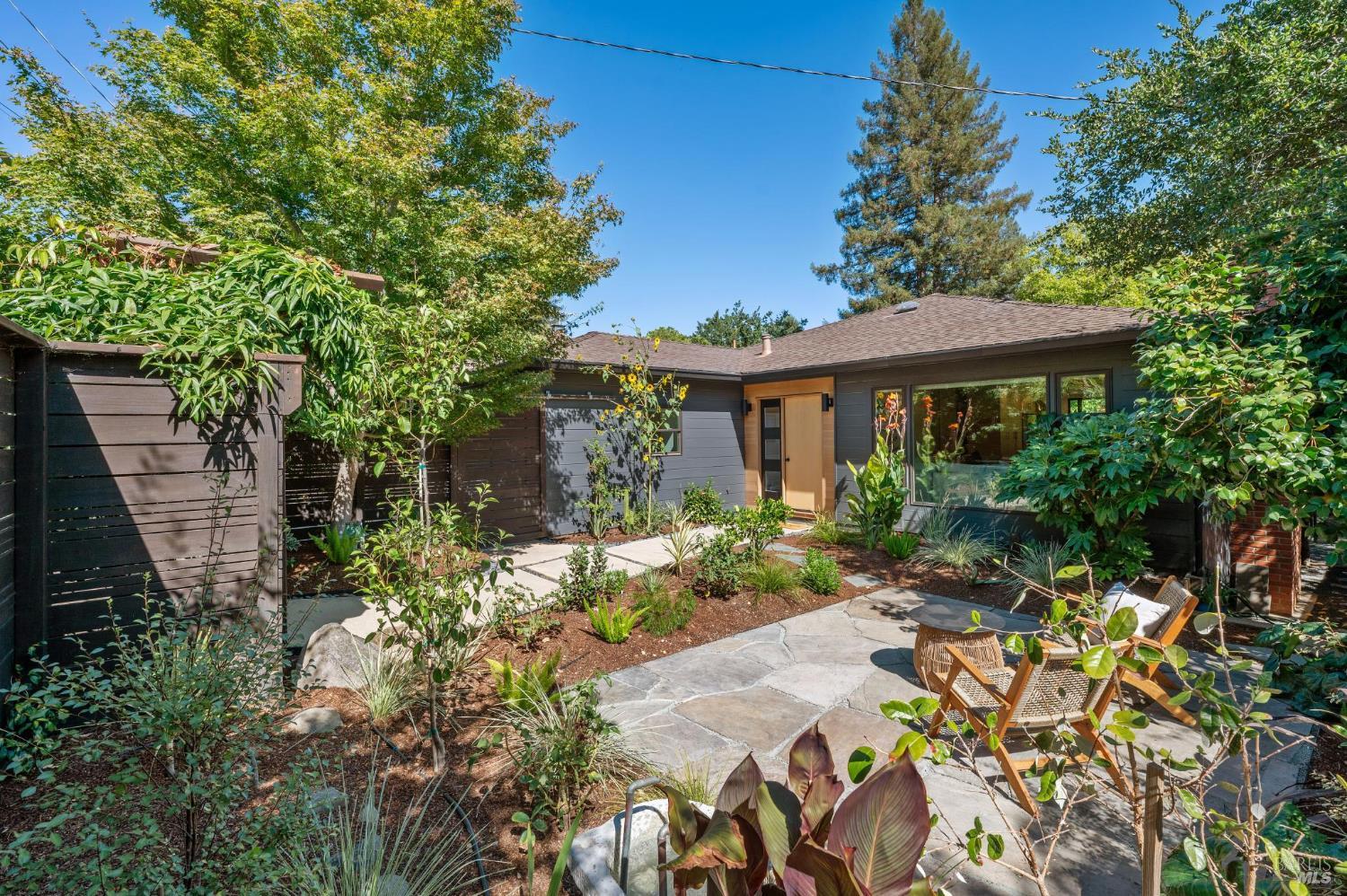 Detail Gallery Image 59 of 72 For 134 San Francisco Blvd, San Anselmo,  CA 94960 - 3 Beds | 3 Baths