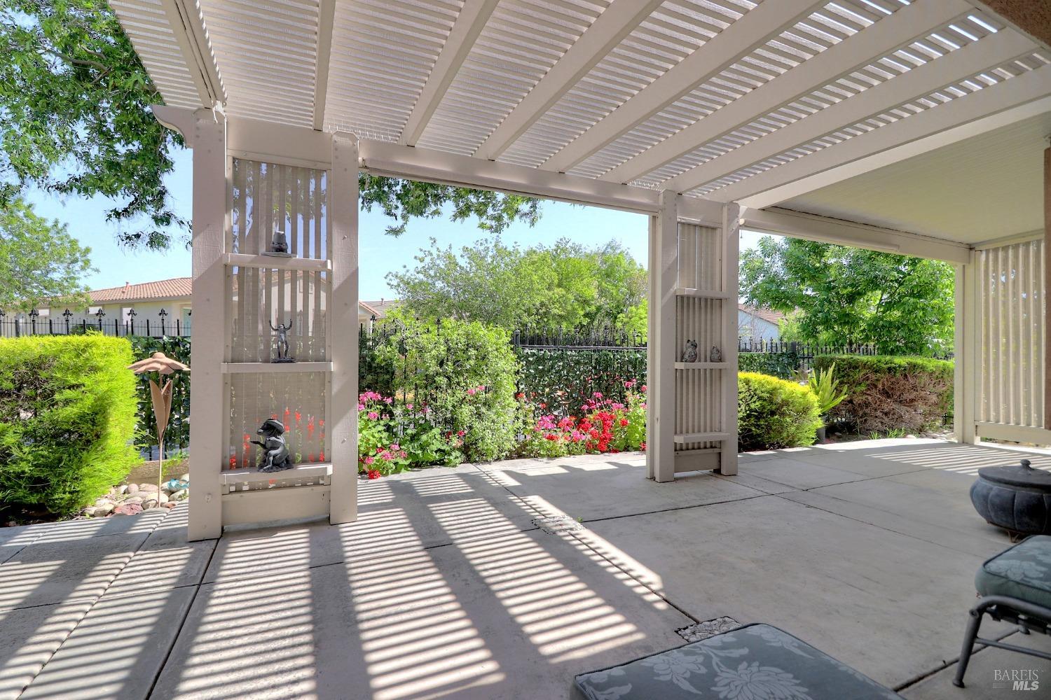 Detail Gallery Image 32 of 79 For 110 Foxwood Ln, Rio Vista,  CA 94571 - 2 Beds | 2 Baths
