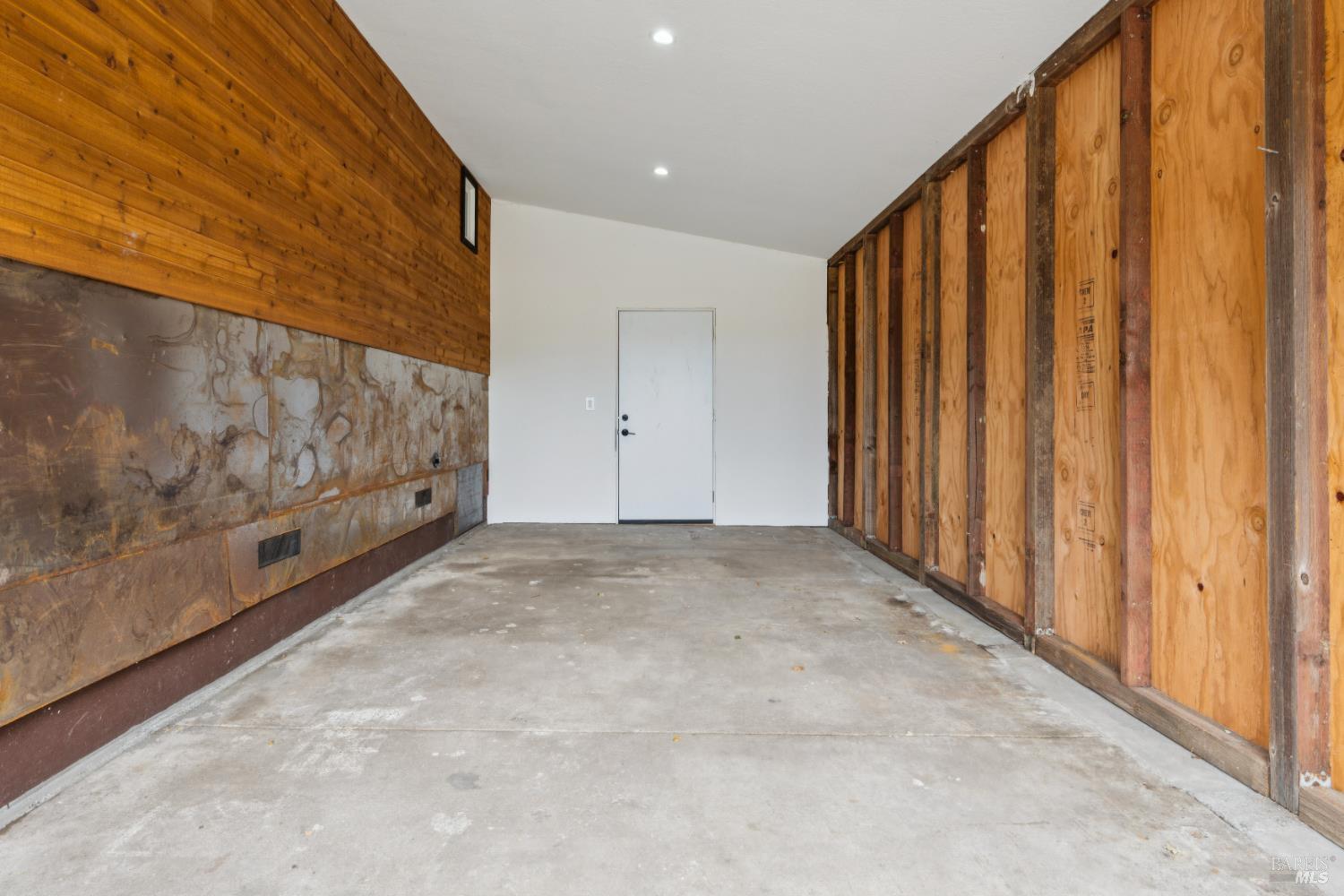 Detail Gallery Image 33 of 44 For 6700 Moro St, Petaluma,  CA 94952 - 3 Beds | 2/1 Baths