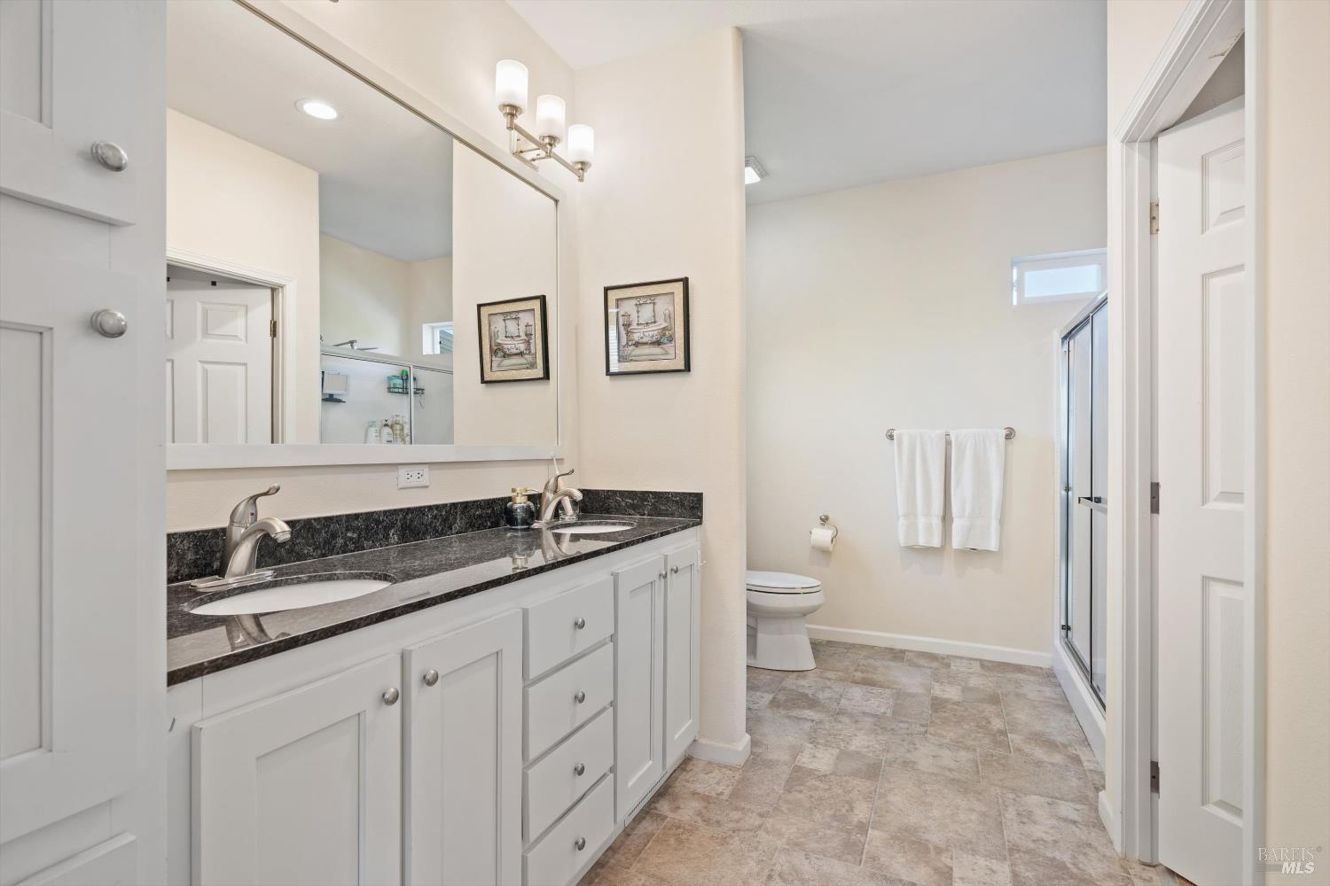 Detail Gallery Image 11 of 12 For 71 Candlewood Dr, Petaluma,  CA 94954 - 2 Beds | 2 Baths