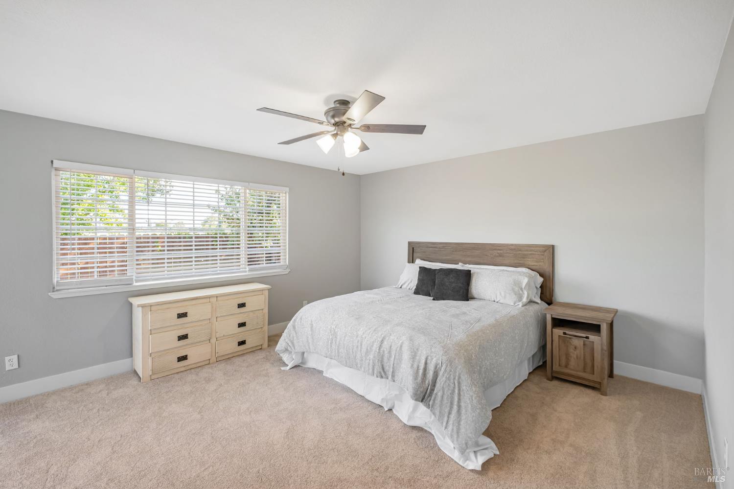 Detail Gallery Image 15 of 23 For 914 Francisco Dr, Suisun City,  CA 94585 - 3 Beds | 2 Baths
