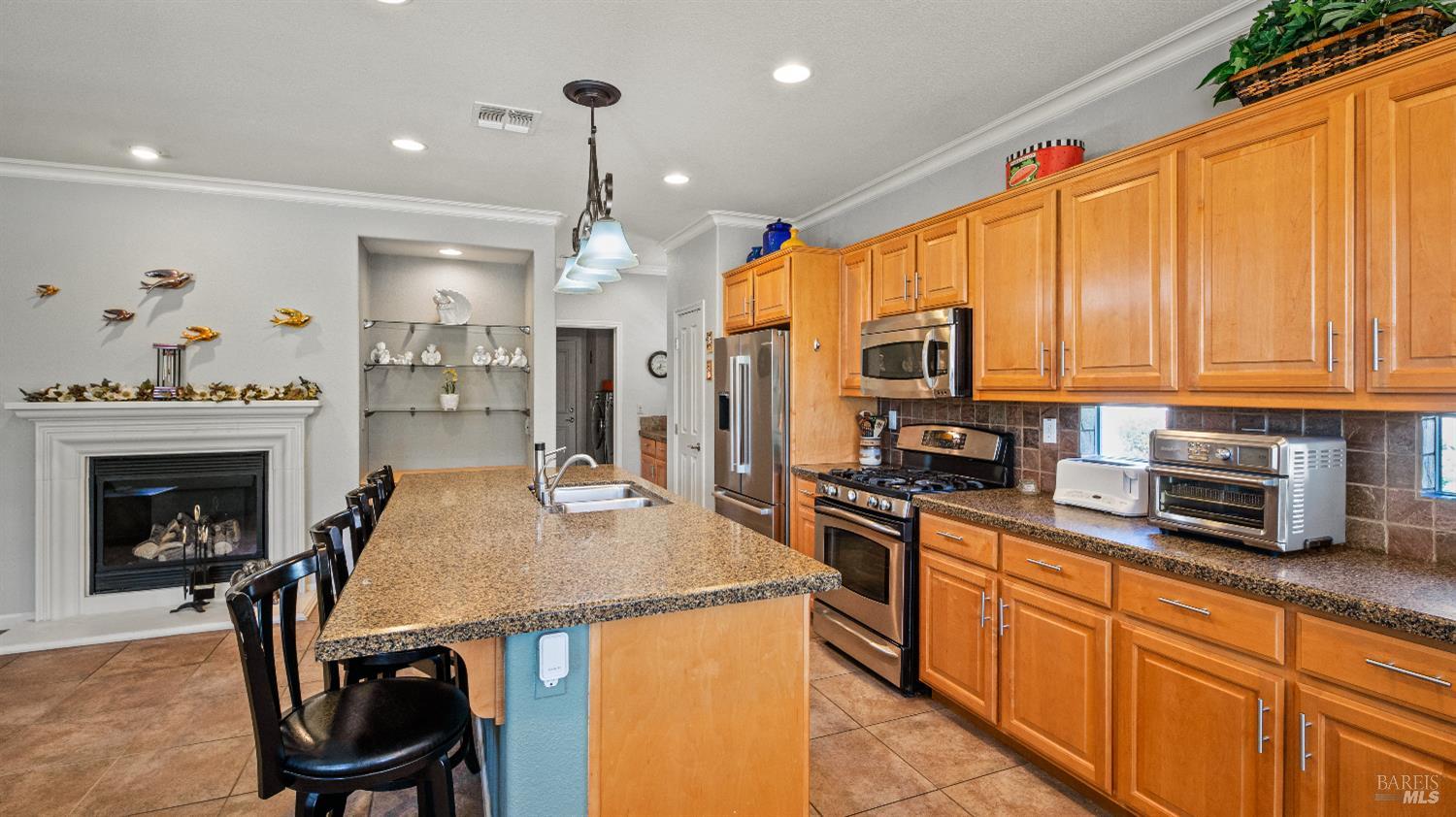 Detail Gallery Image 22 of 46 For 1000 Michelbook Ln, Rio Vista,  CA 94571 - 2 Beds | 2 Baths