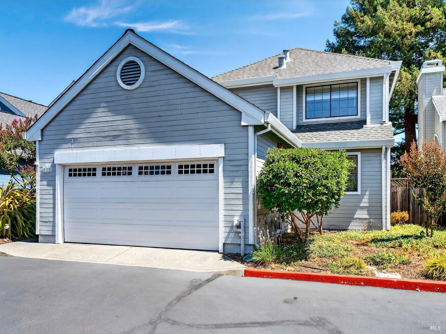 Detail Gallery Image 40 of 42 For 22 Valley West Cir, Napa,  CA 94558 - 3 Beds | 2/1 Baths