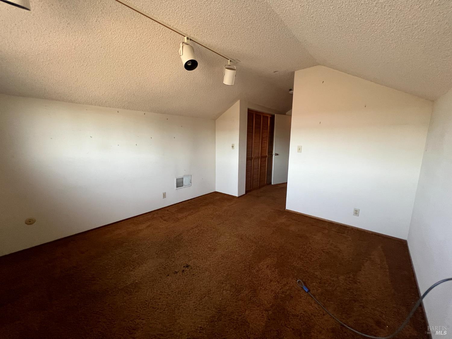 Detail Gallery Image 37 of 42 For 3330 Meadowbrook Rd, Antioch,  CA 94509 - 3 Beds | 2 Baths