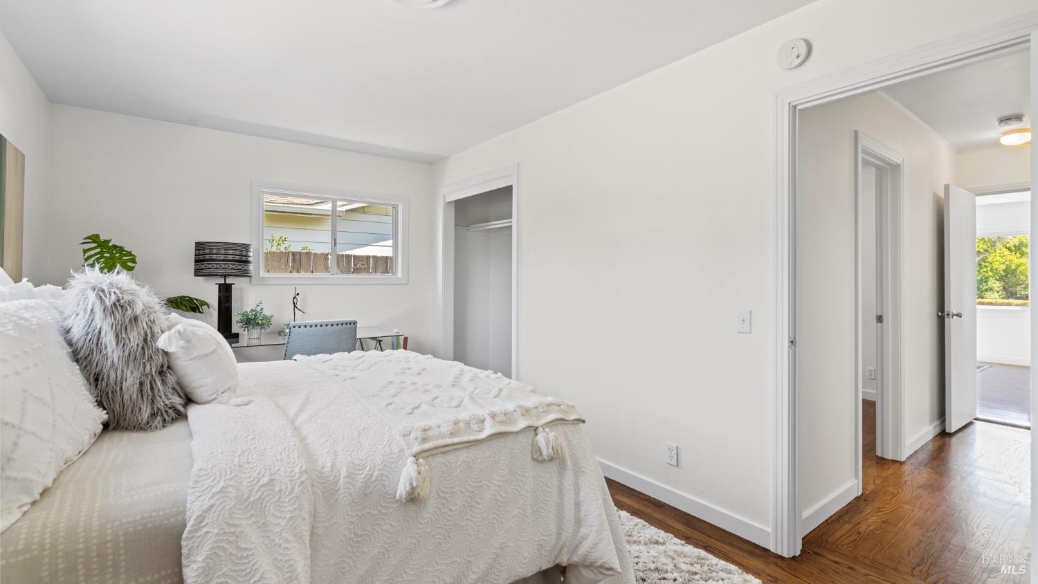 Detail Gallery Image 20 of 40 For 765 Sun Ln, Novato,  CA 94947 - 4 Beds | 3 Baths
