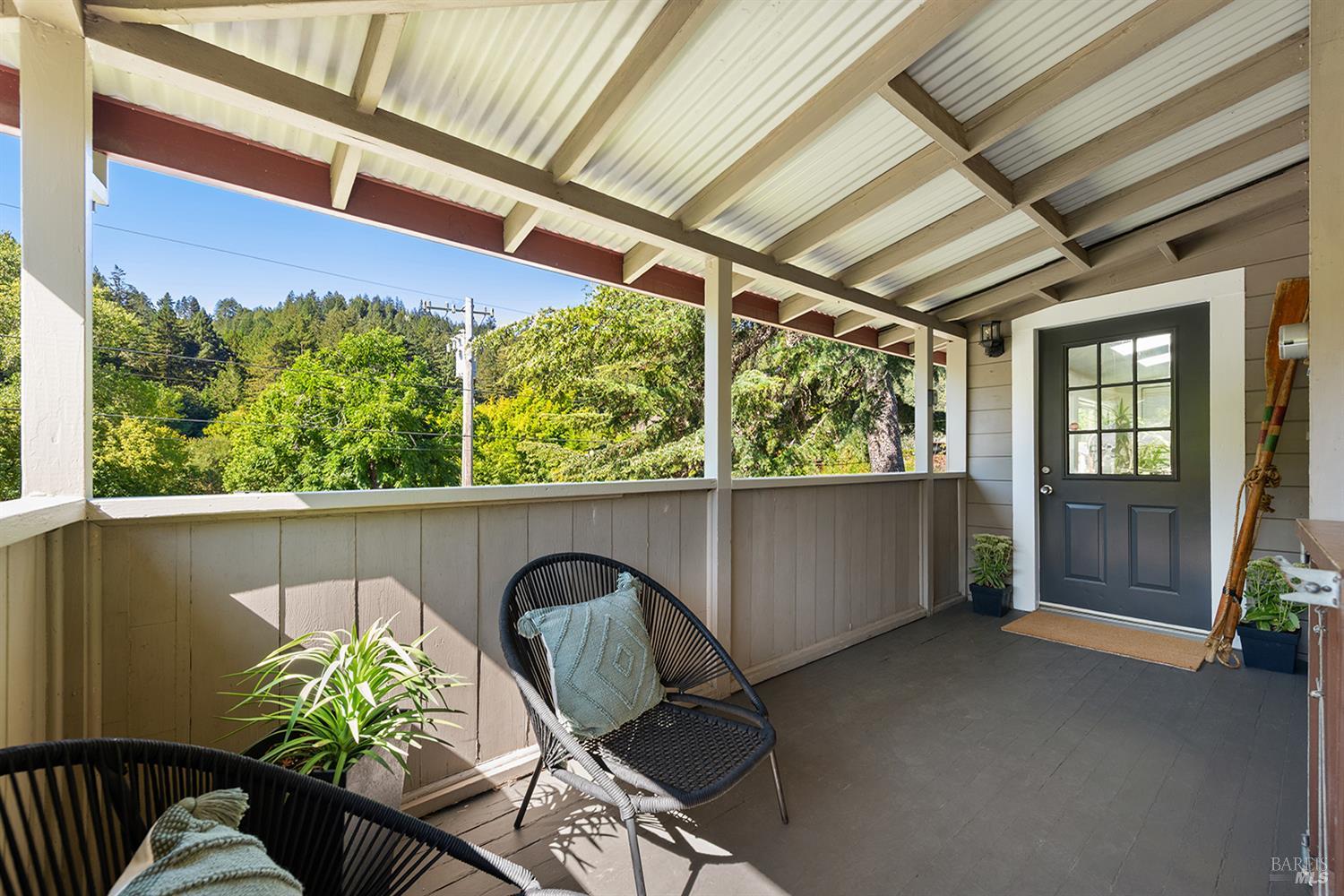 Detail Gallery Image 9 of 56 For 17837 Orchard Ave, Guerneville,  CA 95446 - 3 Beds | 2 Baths