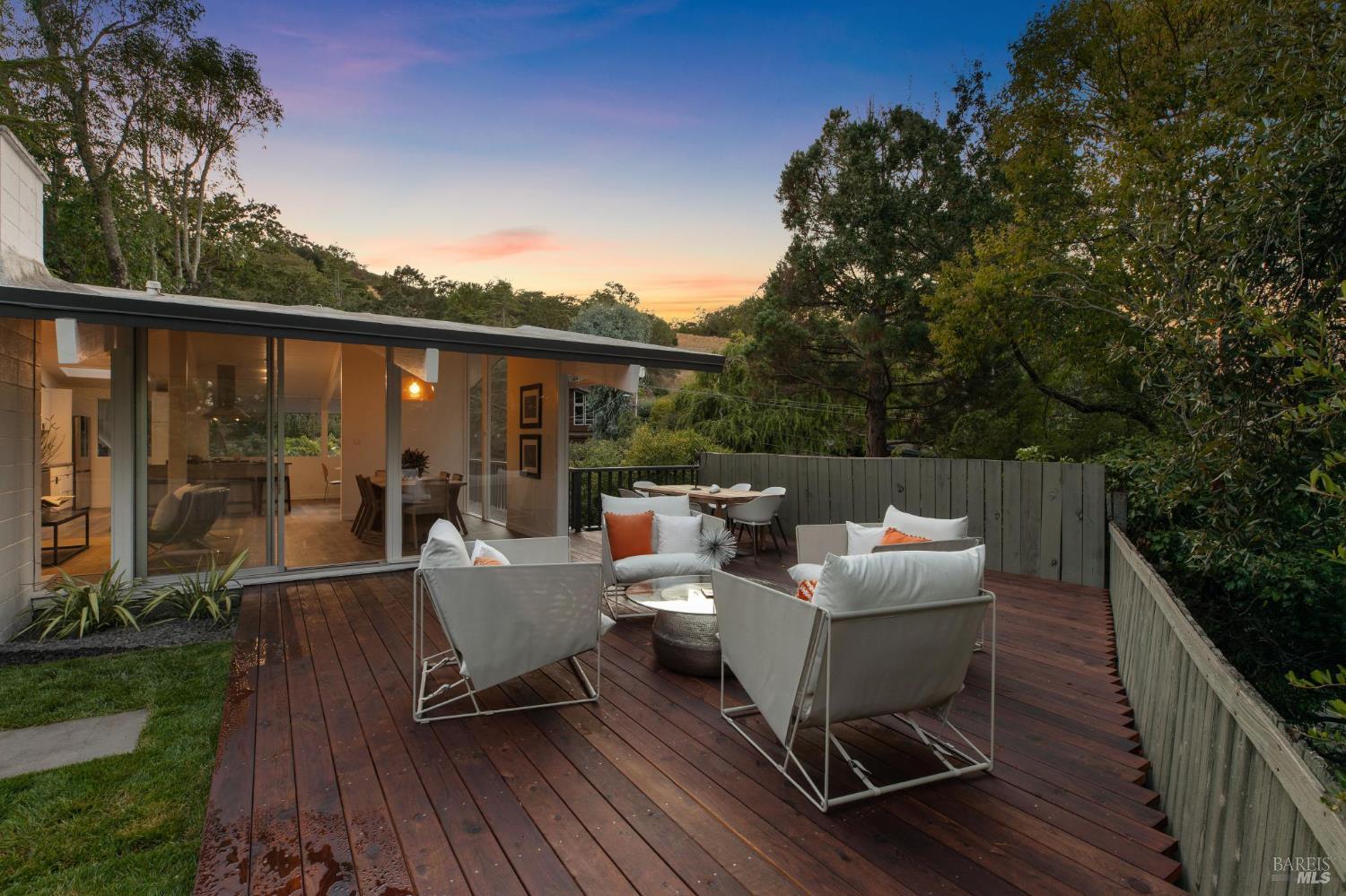 Detail Gallery Image 51 of 53 For 876 Las Ovejas Ave, San Rafael,  CA 94903 - 4 Beds | 2 Baths