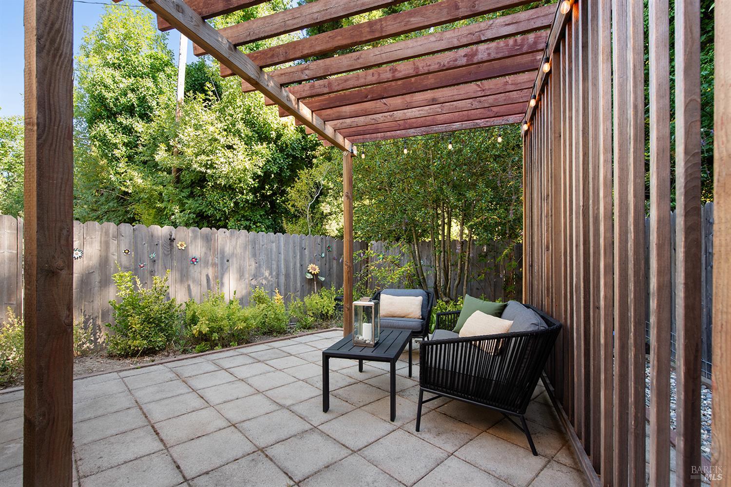 Detail Gallery Image 39 of 56 For 17837 Orchard Ave, Guerneville,  CA 95446 - 3 Beds | 2 Baths