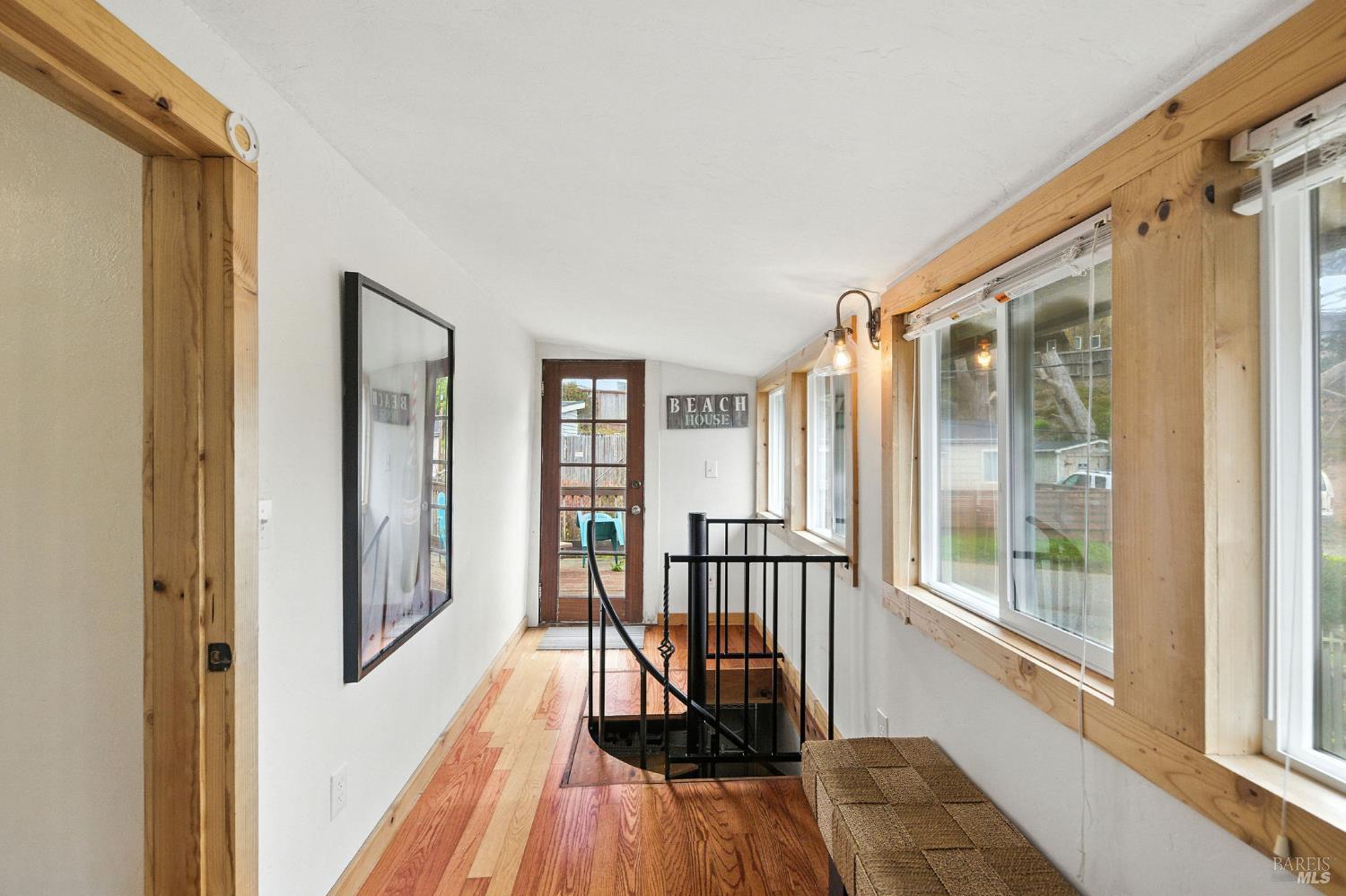 Detail Gallery Image 19 of 32 For 195 Ocean View Ave, Bodega Bay,  CA 94923 - 2 Beds | 2 Baths