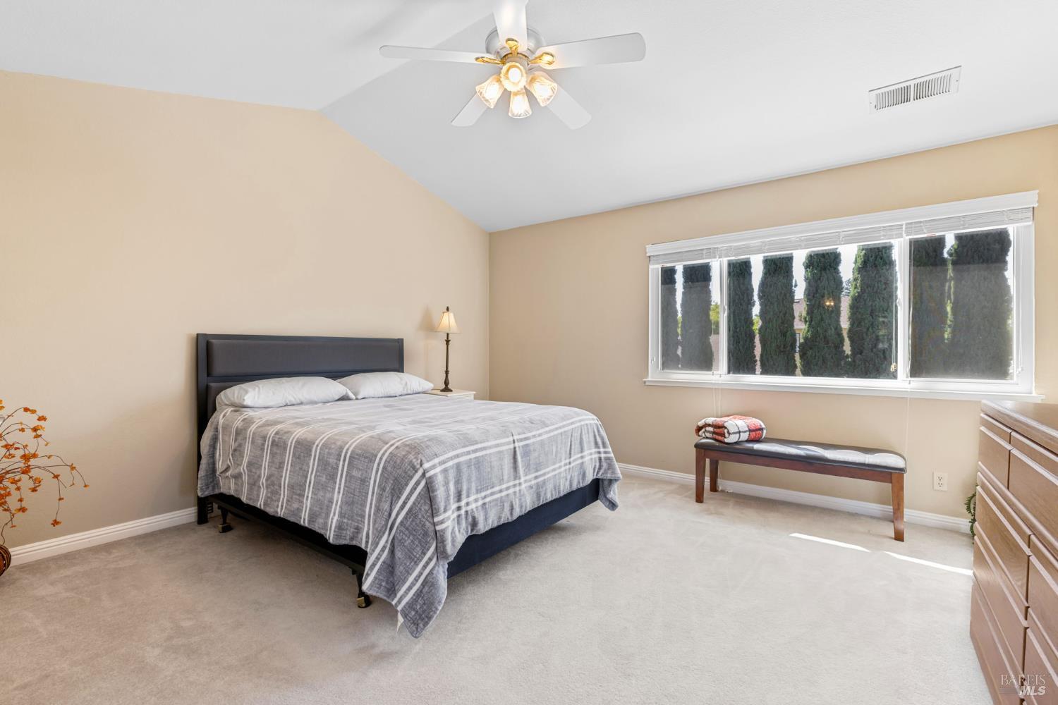 Detail Gallery Image 22 of 42 For 516 Owl Ct, Vacaville,  CA 95687 - 3 Beds | 2/1 Baths