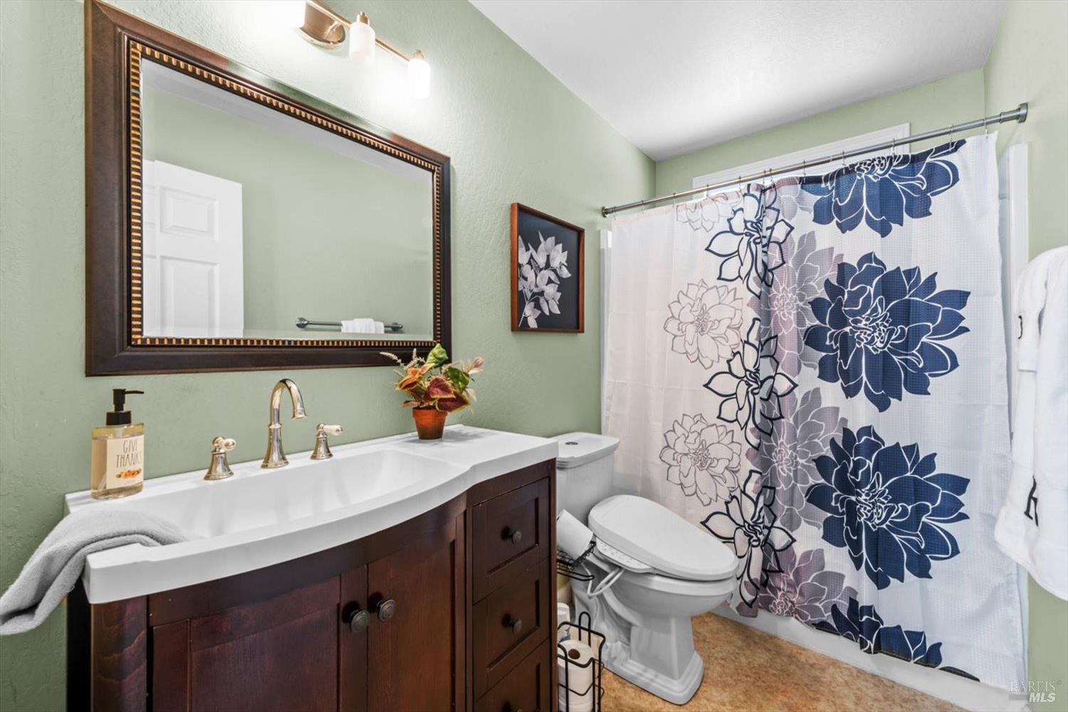 Detail Gallery Image 27 of 33 For 174 Lemon Tree Cir, Vacaville,  CA 95687 - 2 Beds | 2 Baths