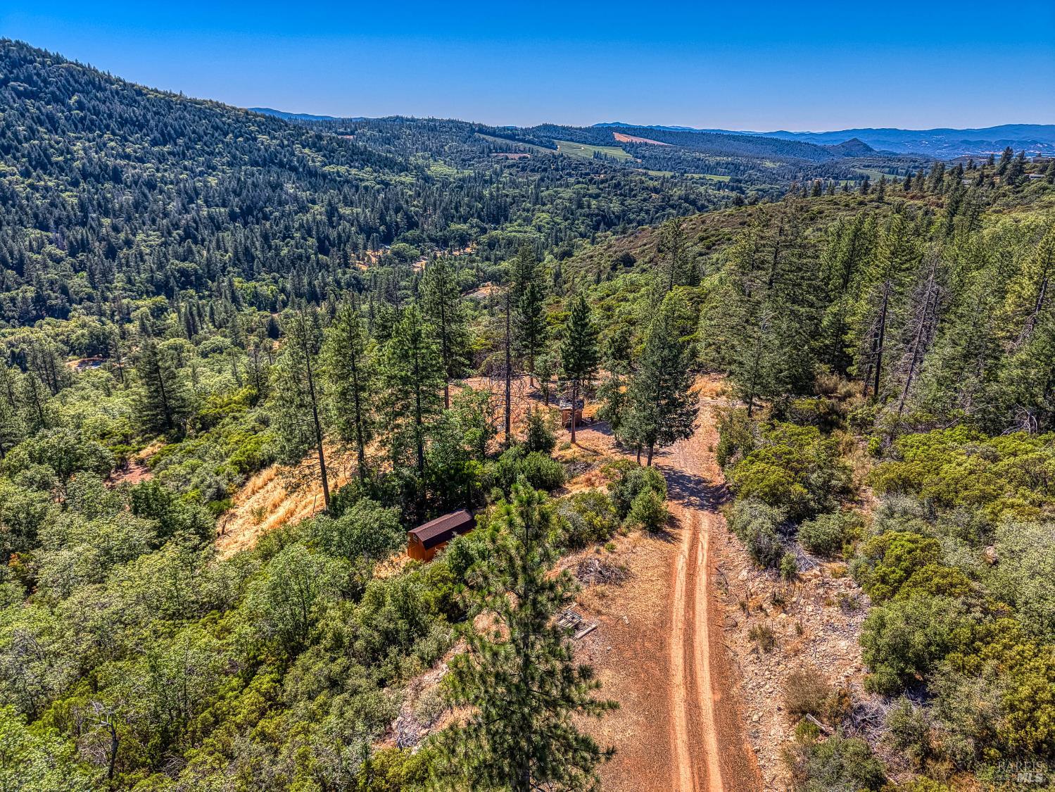 Detail Gallery Image 10 of 33 For 9489 Diamond Dust Trl, Kelseyville,  CA 95451 - – Beds | – Baths