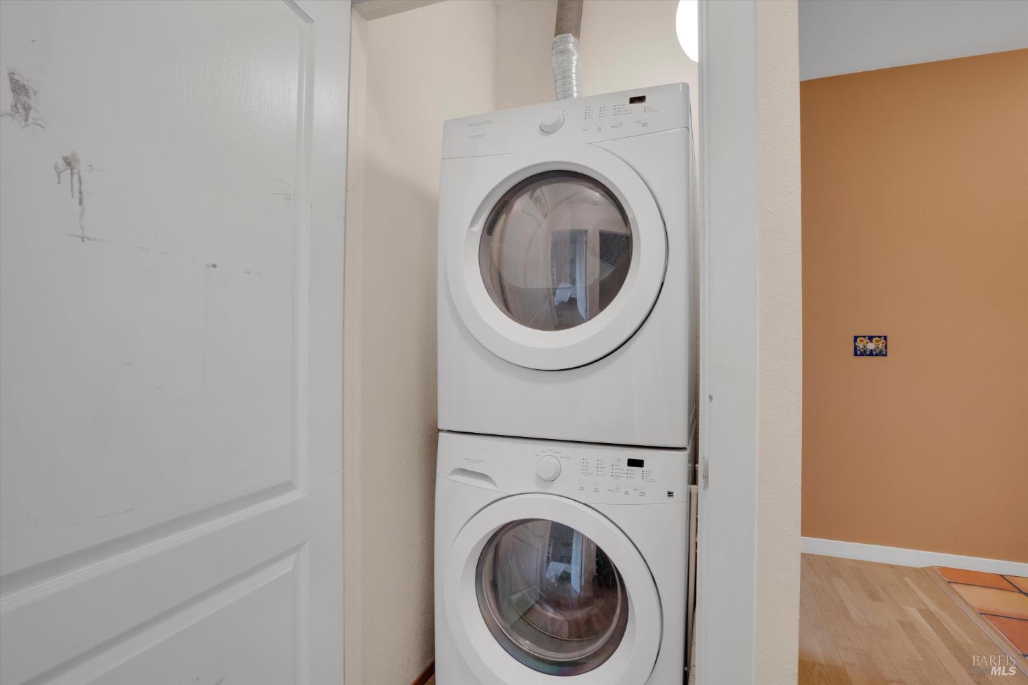 Detail Gallery Image 16 of 19 For 1708 Lexington Ave #9,  El Cerrito,  CA 94530 - 2 Beds | 1 Baths