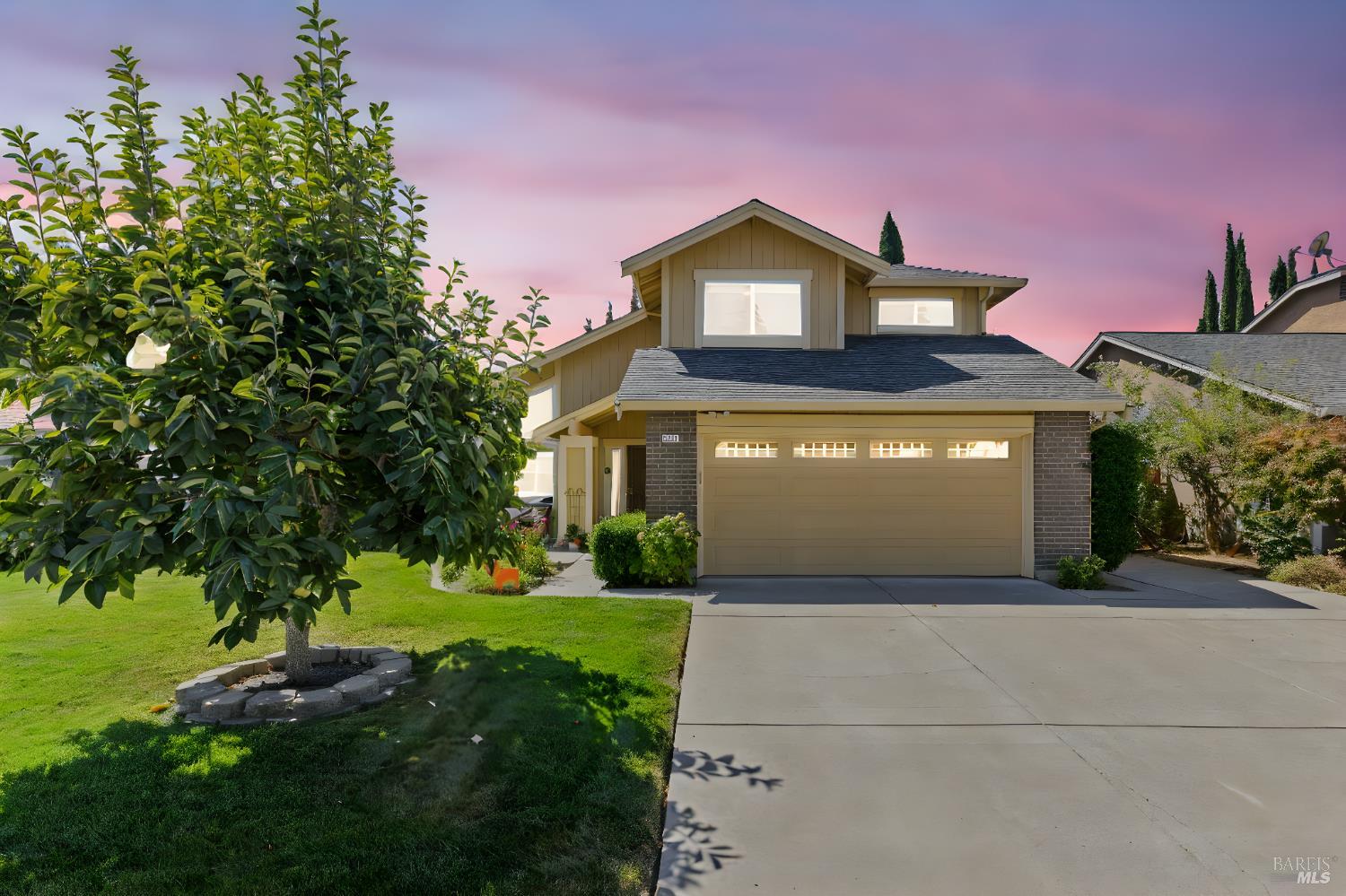 Detail Gallery Image 3 of 42 For 516 Owl Ct, Vacaville,  CA 95687 - 3 Beds | 2/1 Baths