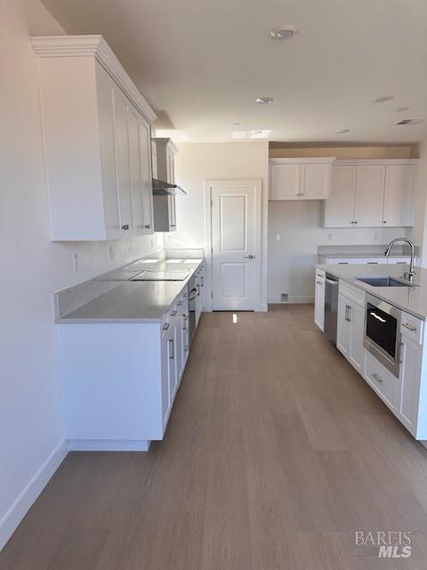 Detail Gallery Image 13 of 17 For 7316 Willowglen Dr, Rohnert Park,  CA 94928 - 3 Beds | 2/1 Baths