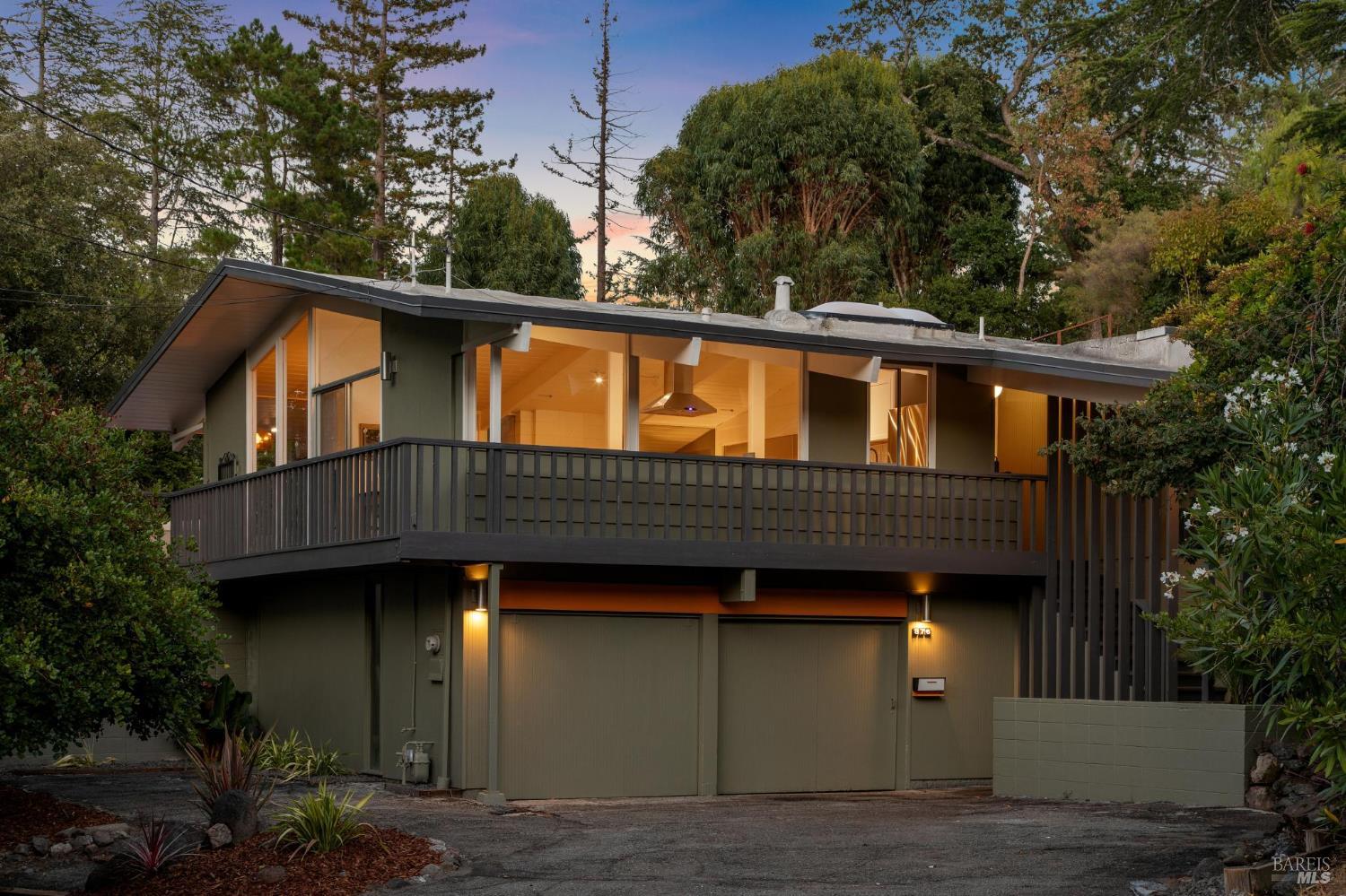 Detail Gallery Image 44 of 53 For 876 Las Ovejas Ave, San Rafael,  CA 94903 - 4 Beds | 2 Baths