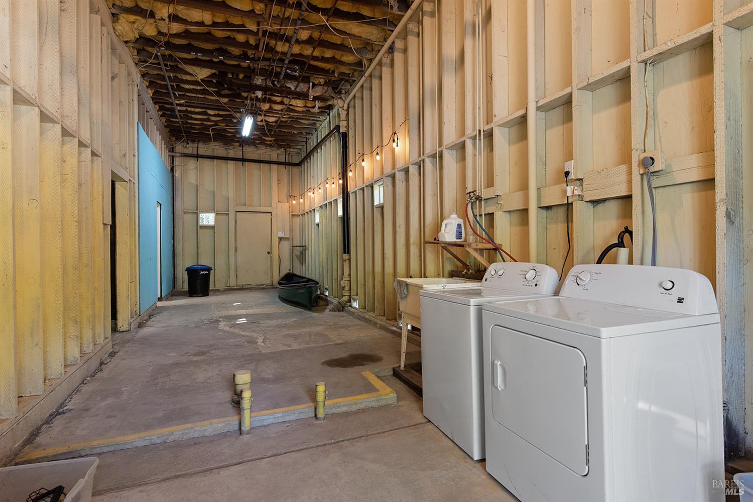 Detail Gallery Image 43 of 56 For 17837 Orchard Ave, Guerneville,  CA 95446 - 3 Beds | 2 Baths