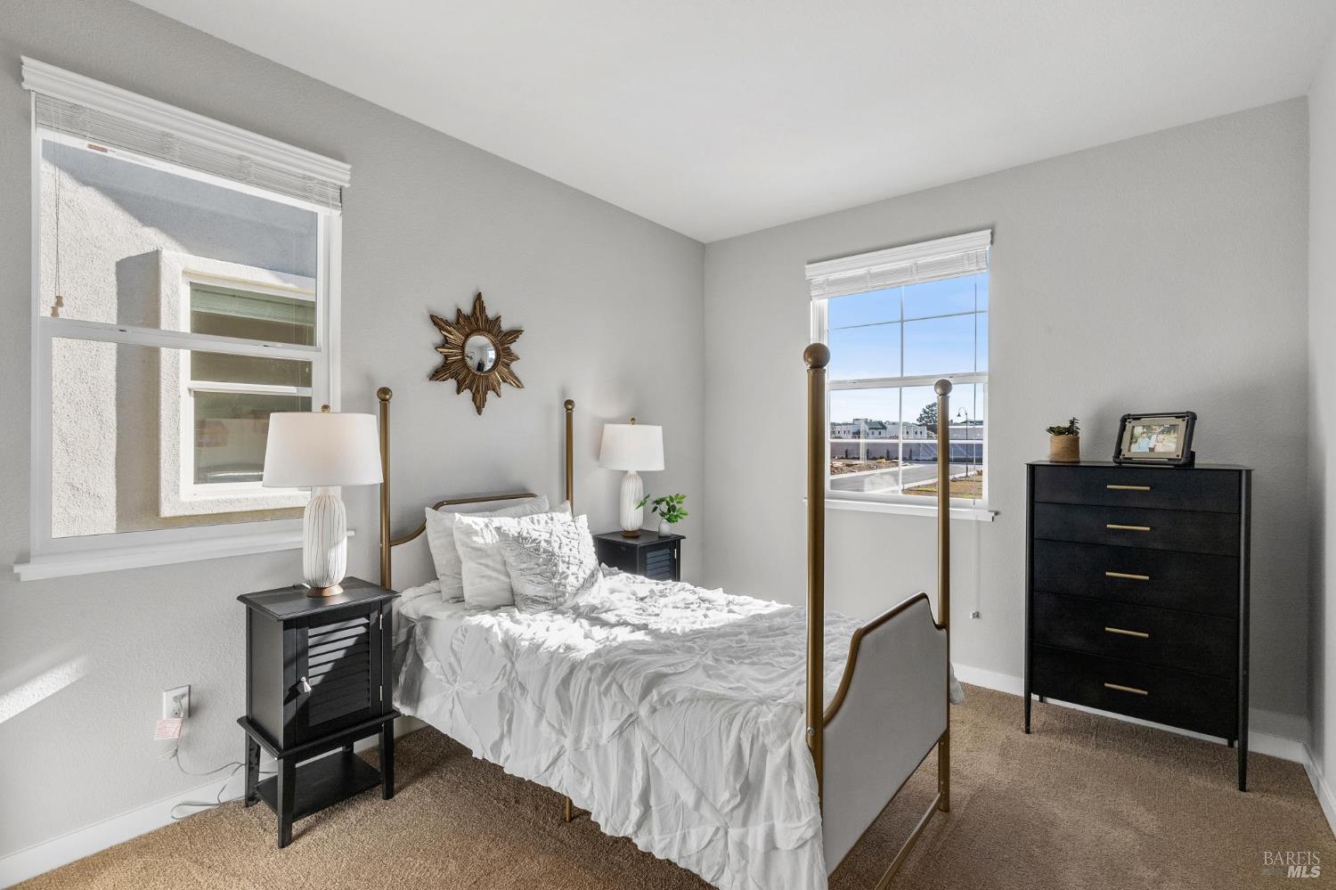 Detail Gallery Image 15 of 20 For 1465 Monument Ln, Fairfield,  CA 94533 - 3 Beds | 2/1 Baths