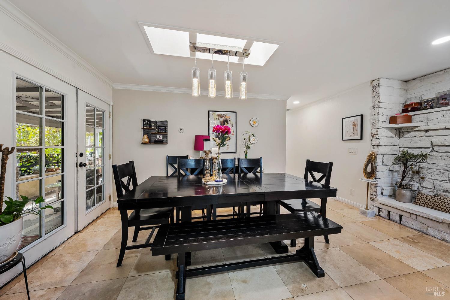 Detail Gallery Image 15 of 54 For 1560 Despina Dr, Ukiah,  CA 95482 - 3 Beds | 2 Baths