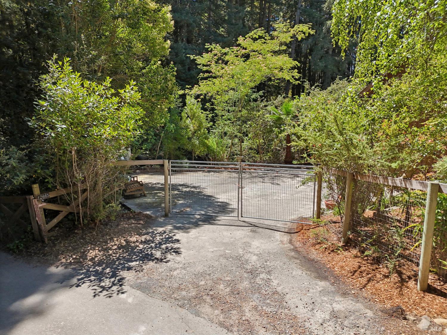 Detail Gallery Image 58 of 64 For 12657 Fiori Ln, Sebastopol,  CA 95472 - 3 Beds | 2/1 Baths
