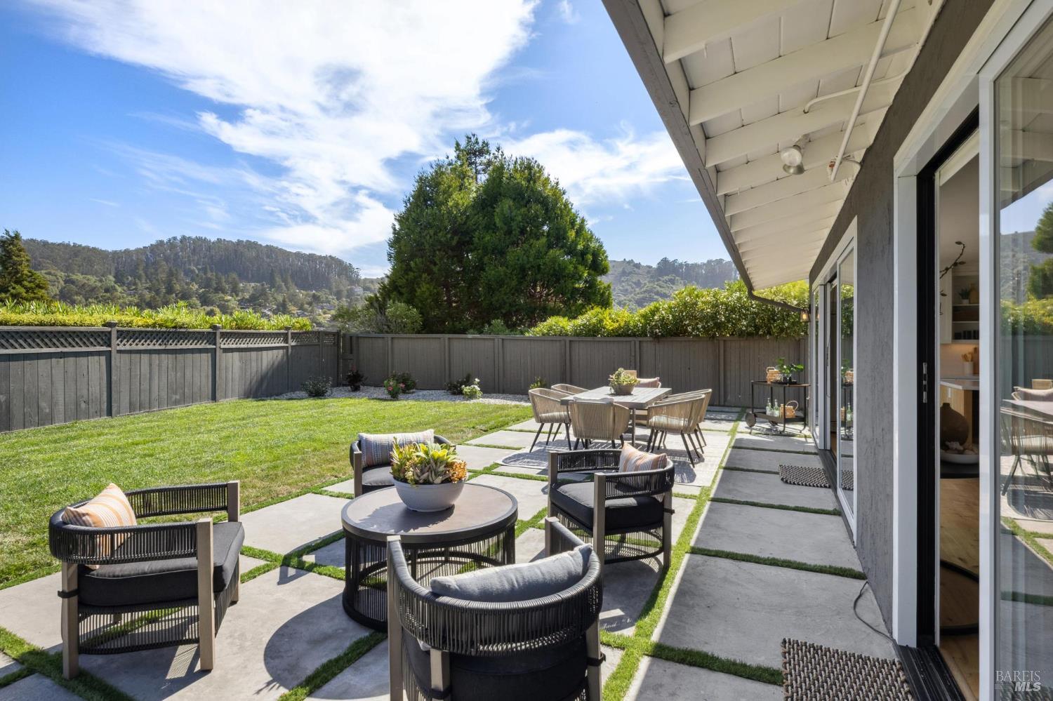 Detail Gallery Image 41 of 42 For 809 Everest Ct, Mill Valley,  CA 94941 - 4 Beds | 3 Baths