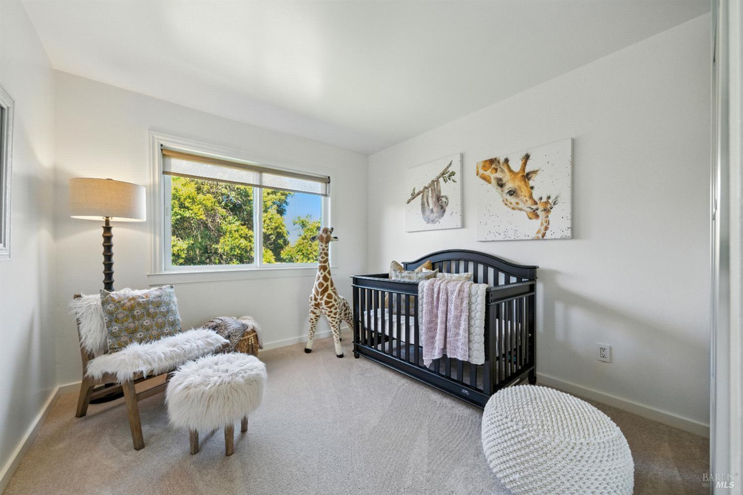 Detail Gallery Image 24 of 39 For 1925 Contra Costa Ave, Santa Rosa,  CA 95405 - 4 Beds | 2 Baths