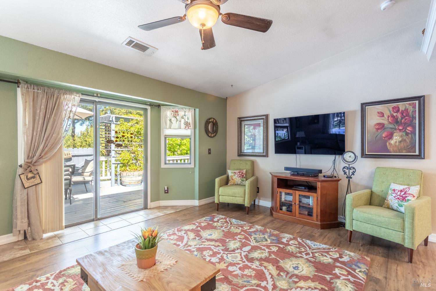 Detail Gallery Image 7 of 40 For 6919 Wilson Hill Rd, Shingletown,  CA 96088 - 3 Beds | 2 Baths