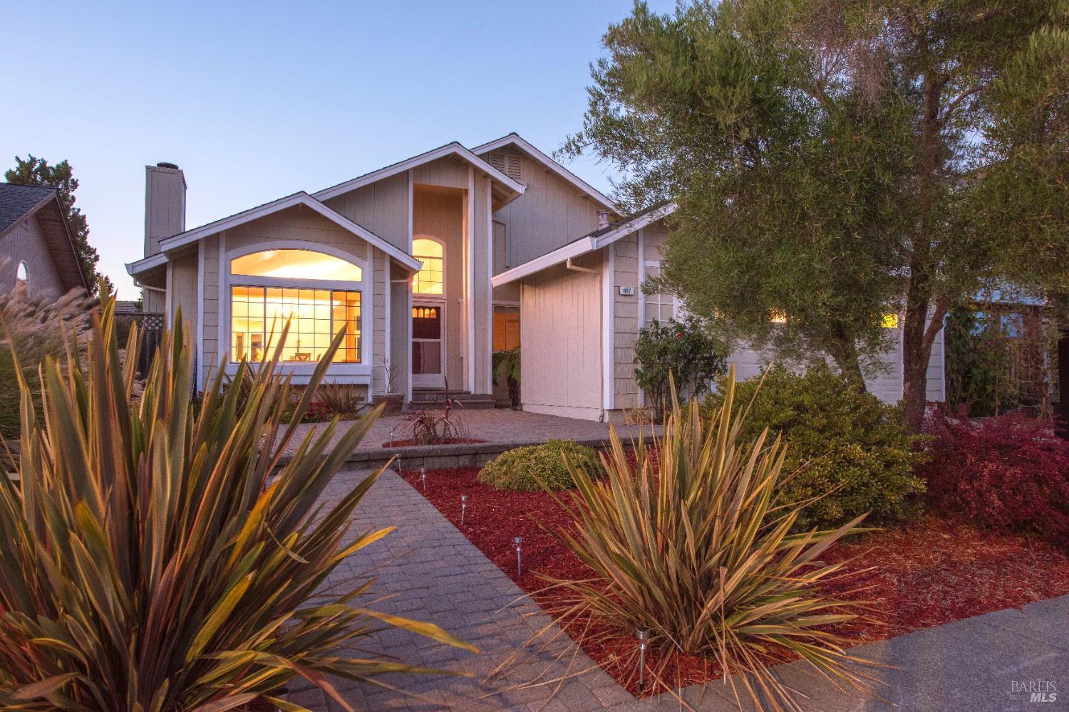 Detail Gallery Image 53 of 53 For 687 Natalie Dr, Windsor,  CA 95492 - 4 Beds | 2 Baths