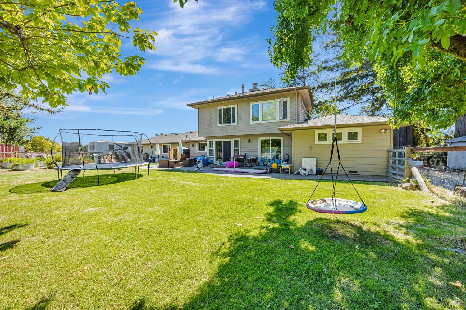 Detail Gallery Image 50 of 75 For 4100 Bisordi Ln, Santa Rosa,  CA 95439 - 5 Beds | 5 Baths