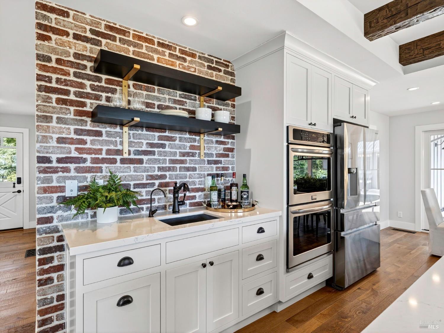 Detail Gallery Image 12 of 49 For 540 Viewridge Dr, Angwin,  CA 94508 - 3 Beds | 3 Baths