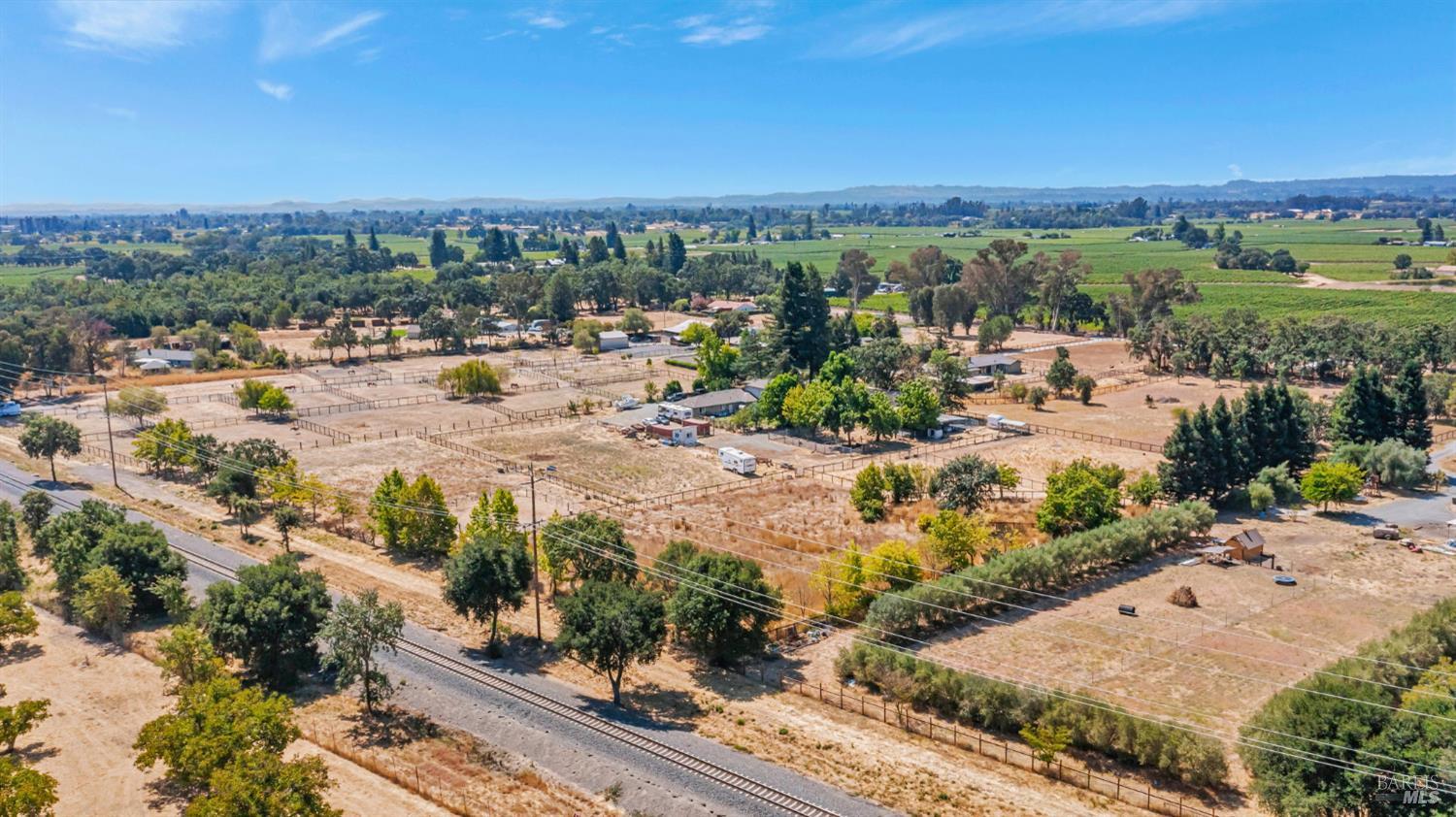 Detail Gallery Image 72 of 75 For 4100 Bisordi Ln, Santa Rosa,  CA 95439 - 5 Beds | 5 Baths