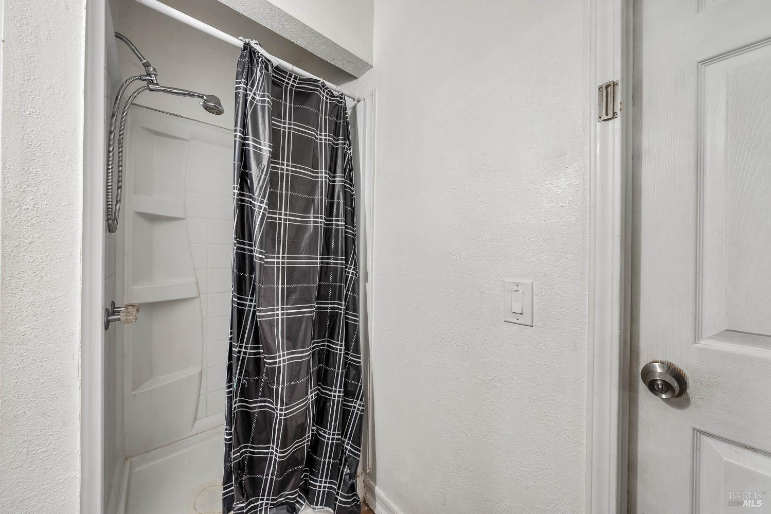 Detail Gallery Image 46 of 54 For 1560 Despina Dr, Ukiah,  CA 95482 - 3 Beds | 2 Baths