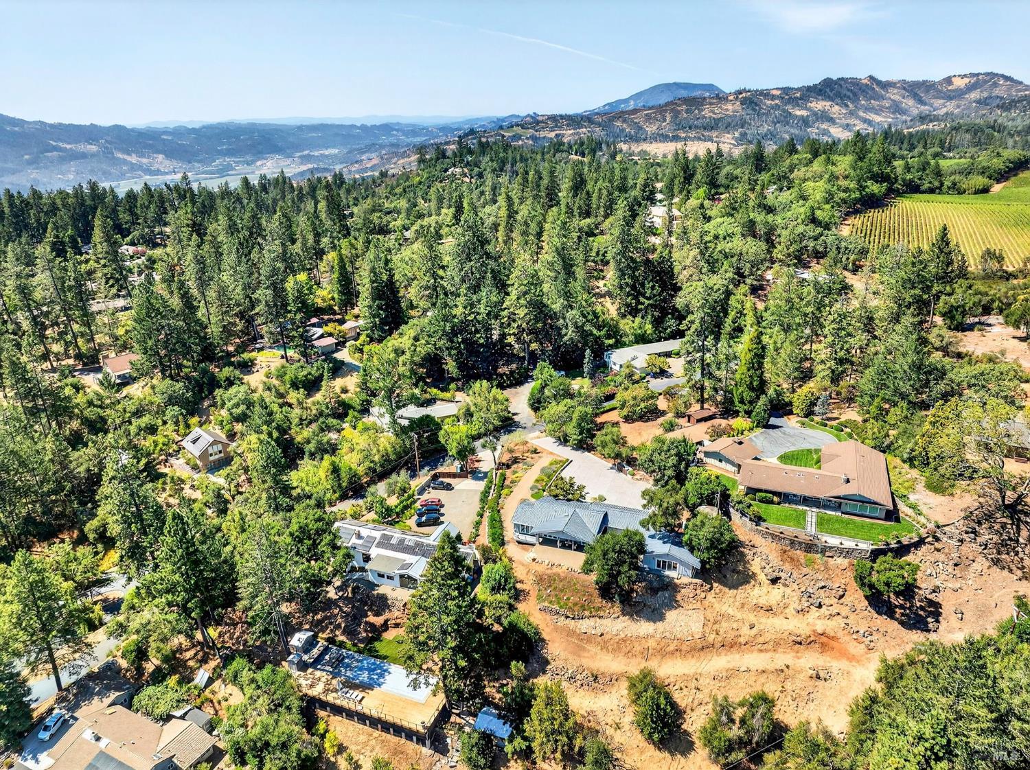 Detail Gallery Image 43 of 49 For 540 Viewridge Dr, Angwin,  CA 94508 - 3 Beds | 3 Baths