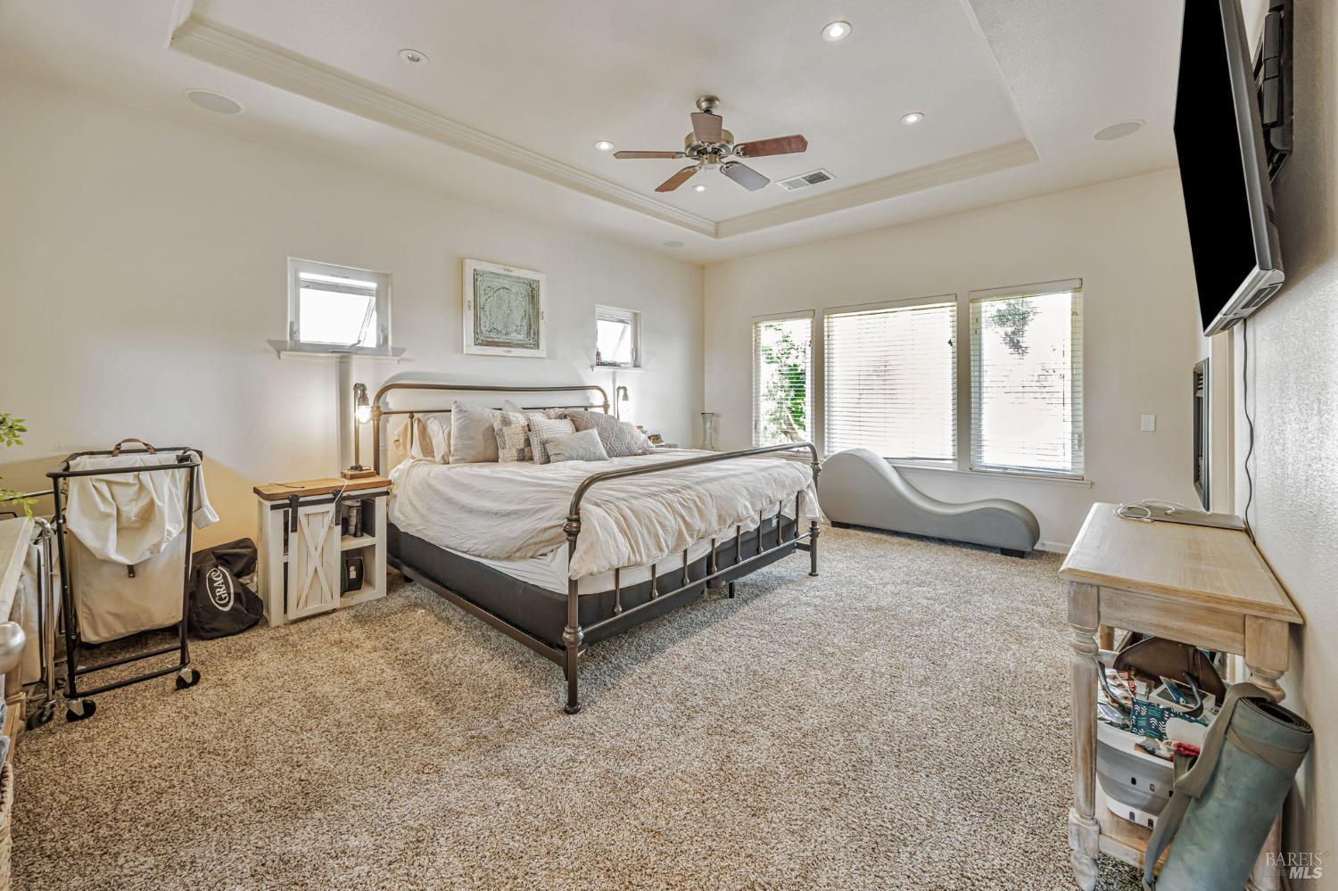 Detail Gallery Image 37 of 75 For 4100 Bisordi Ln, Santa Rosa,  CA 95439 - 5 Beds | 5 Baths