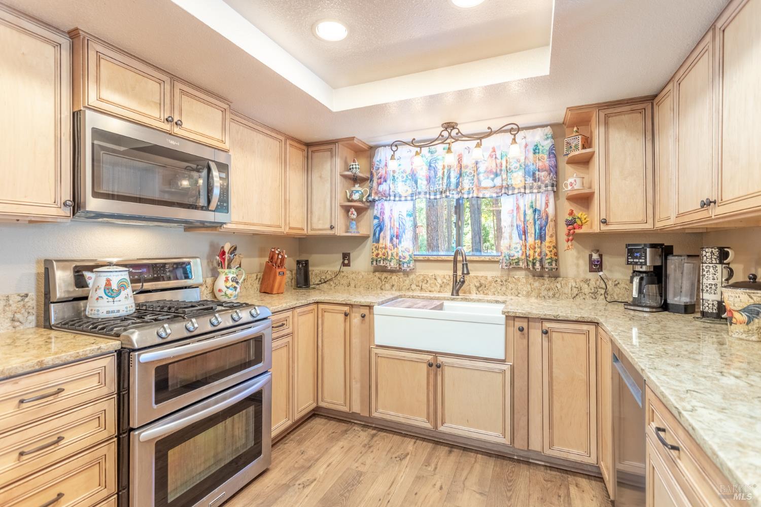 Detail Gallery Image 3 of 40 For 6919 Wilson Hill Rd, Shingletown,  CA 96088 - 3 Beds | 2 Baths