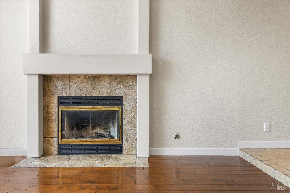 Detail Gallery Image 10 of 53 For 687 Natalie Dr, Windsor,  CA 95492 - 4 Beds | 2 Baths
