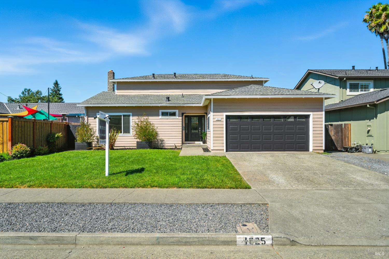 Detail Gallery Image 39 of 39 For 1925 Contra Costa Ave, Santa Rosa,  CA 95405 - 4 Beds | 2 Baths