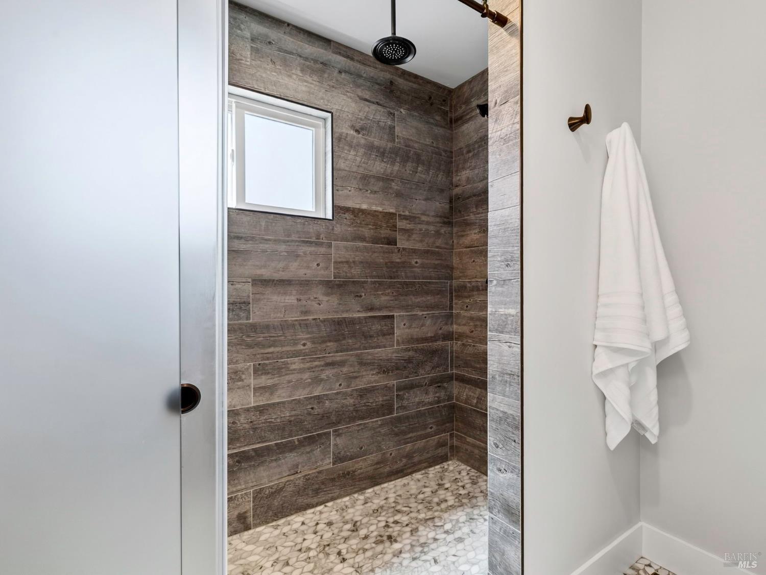 Detail Gallery Image 21 of 49 For 540 Viewridge Dr, Angwin,  CA 94508 - 3 Beds | 3 Baths