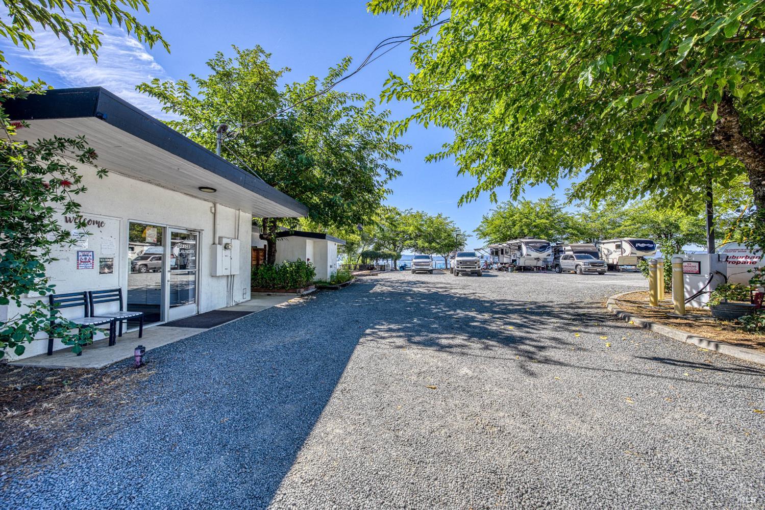 Detail Gallery Image 4 of 54 For 2985 Lakeshore Blvd, Nice,  CA 95464 - – Beds | – Baths