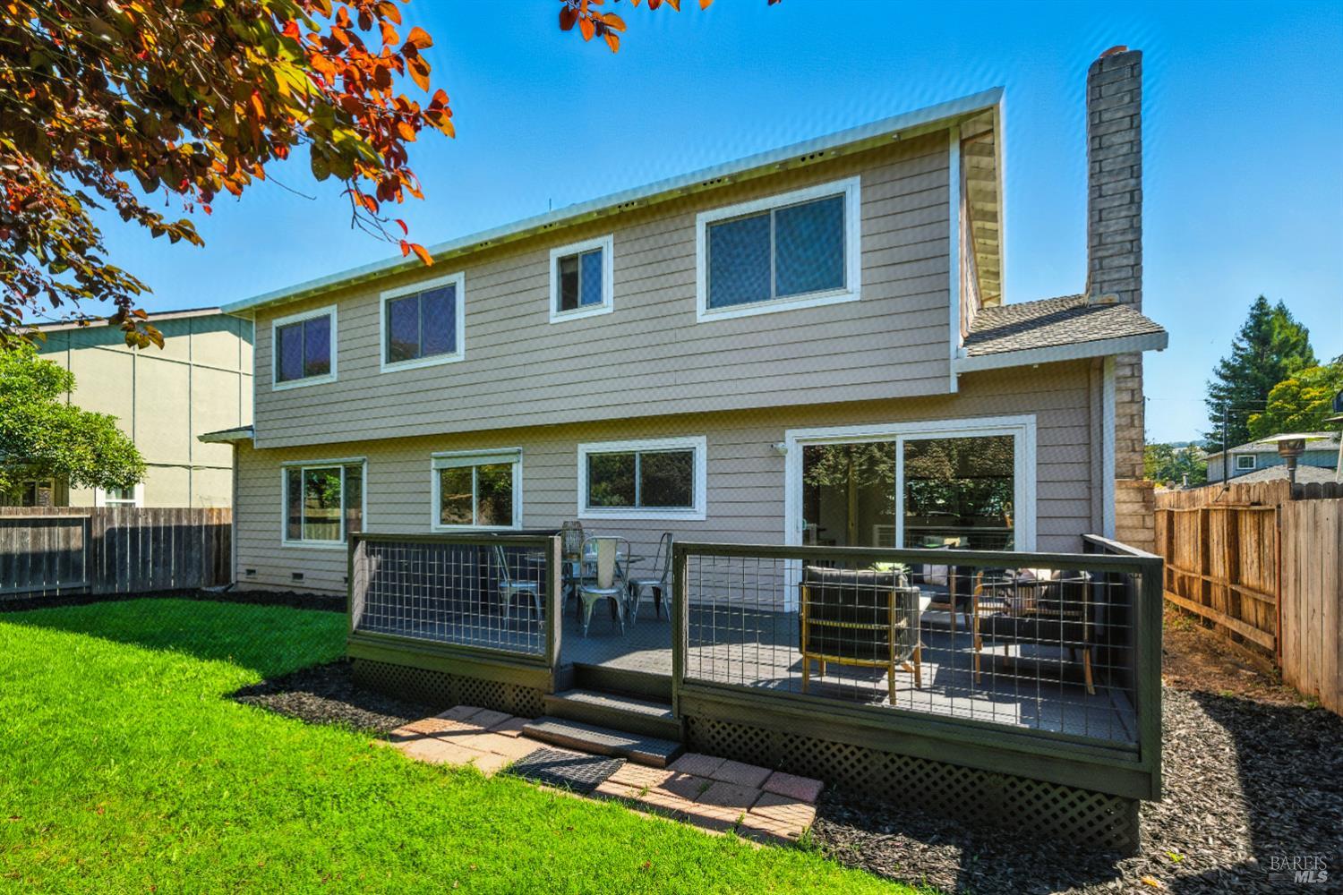 Detail Gallery Image 37 of 39 For 1925 Contra Costa Ave, Santa Rosa,  CA 95405 - 4 Beds | 2 Baths