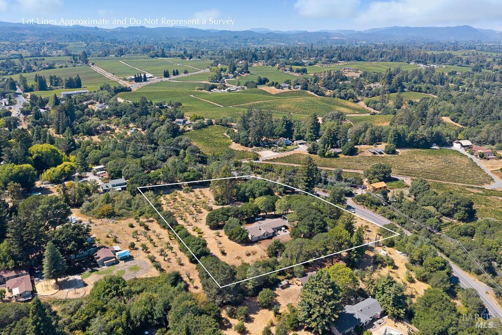 Detail Gallery Image 23 of 26 For 7555 Occidental Rd, Sebastopol,  CA 95472 - 3 Beds | 2/1 Baths