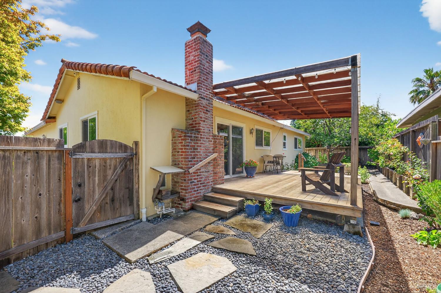 Detail Gallery Image 28 of 41 For 13 Margory Ct, Novato,  CA 94947 - 3 Beds | 2 Baths