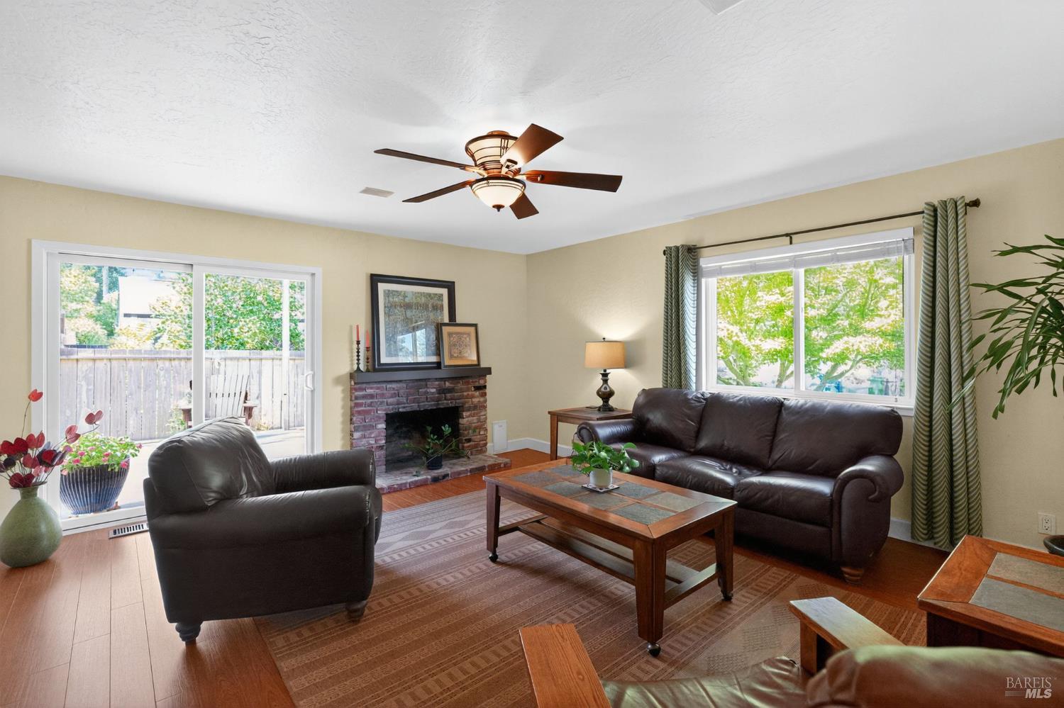 Detail Gallery Image 23 of 41 For 13 Margory Ct, Novato,  CA 94947 - 3 Beds | 2 Baths