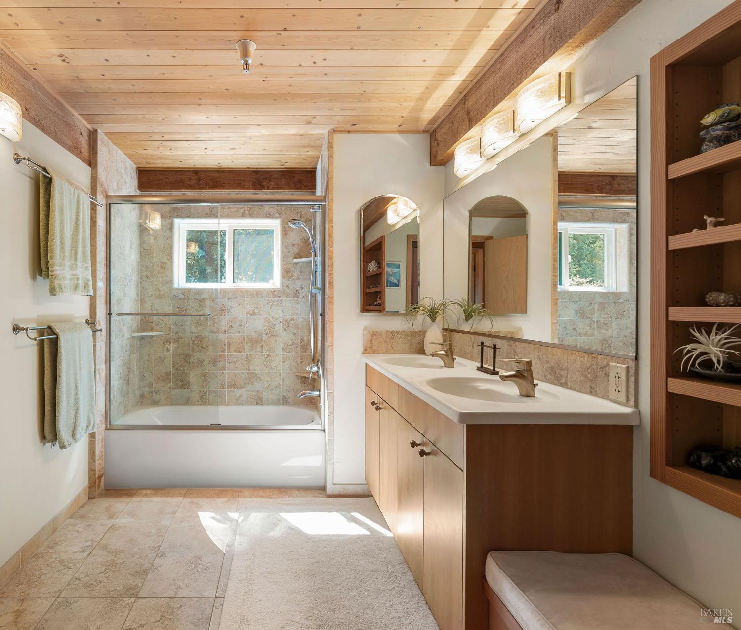 Detail Gallery Image 24 of 94 For 41214 Deer Trl 34b,  The Sea Ranch,  CA 95497 - 3 Beds | 2/1 Baths