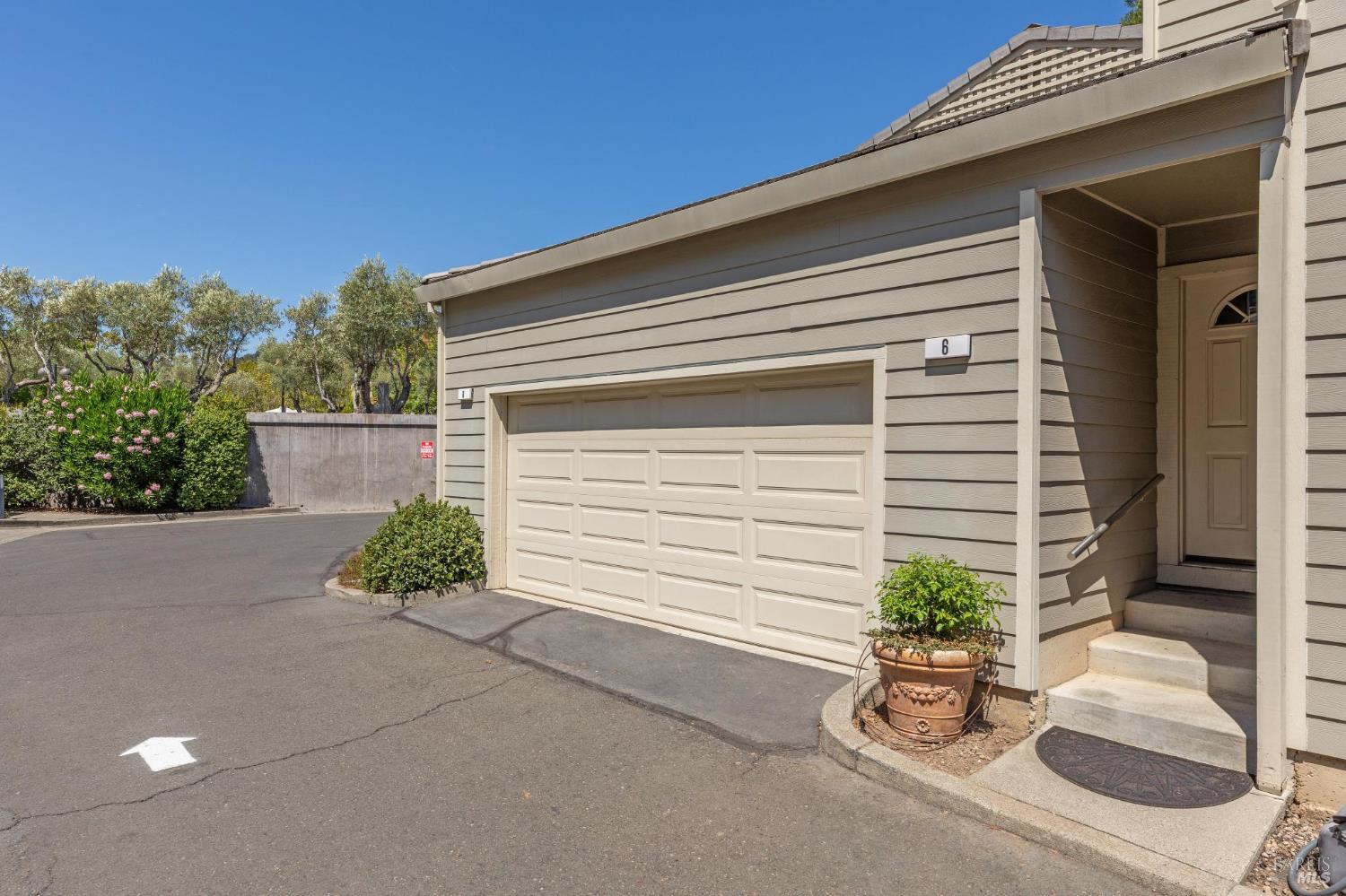 Detail Gallery Image 40 of 55 For 6 Burgundy Way, Yountville,  CA 94599 - 4 Beds | 2/2 Baths