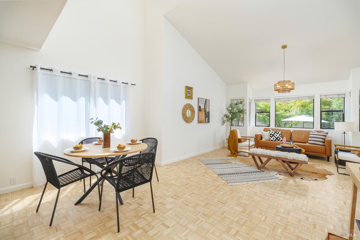 Detail Gallery Image 43 of 58 For 7 Belmont Ave, Fairfax,  CA 94930 - 6 Beds | 4/1 Baths