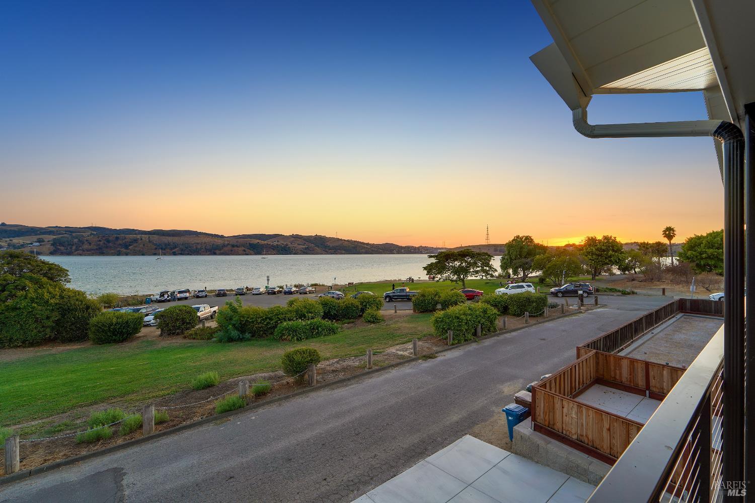 Detail Gallery Image 83 of 90 For 1182 W K St, Benicia,  CA 94510 - 4 Beds | 3/1 Baths