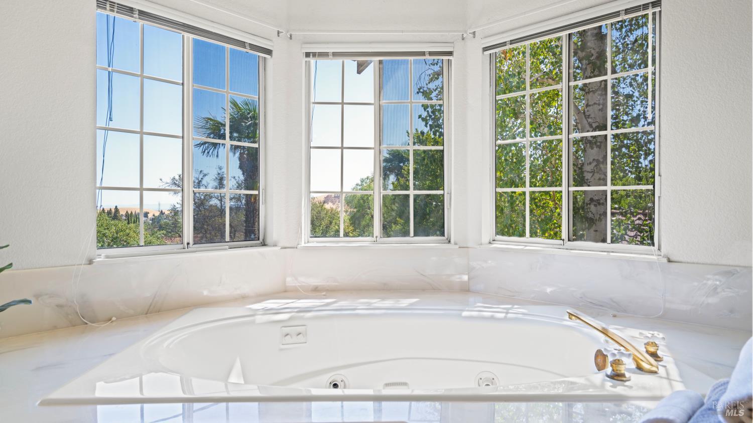 Detail Gallery Image 32 of 72 For 3245 Winged Foot Dr, Fairfield,  CA 94534 - 4 Beds | 3 Baths