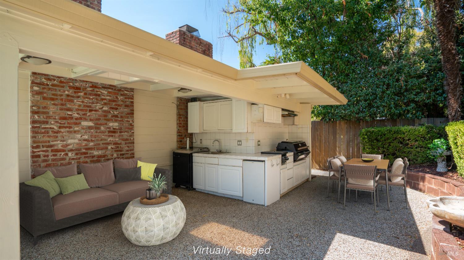 Detail Gallery Image 31 of 44 For 120 Meriam Dr, San Rafael,  CA 94903 - 3 Beds | 2/1 Baths